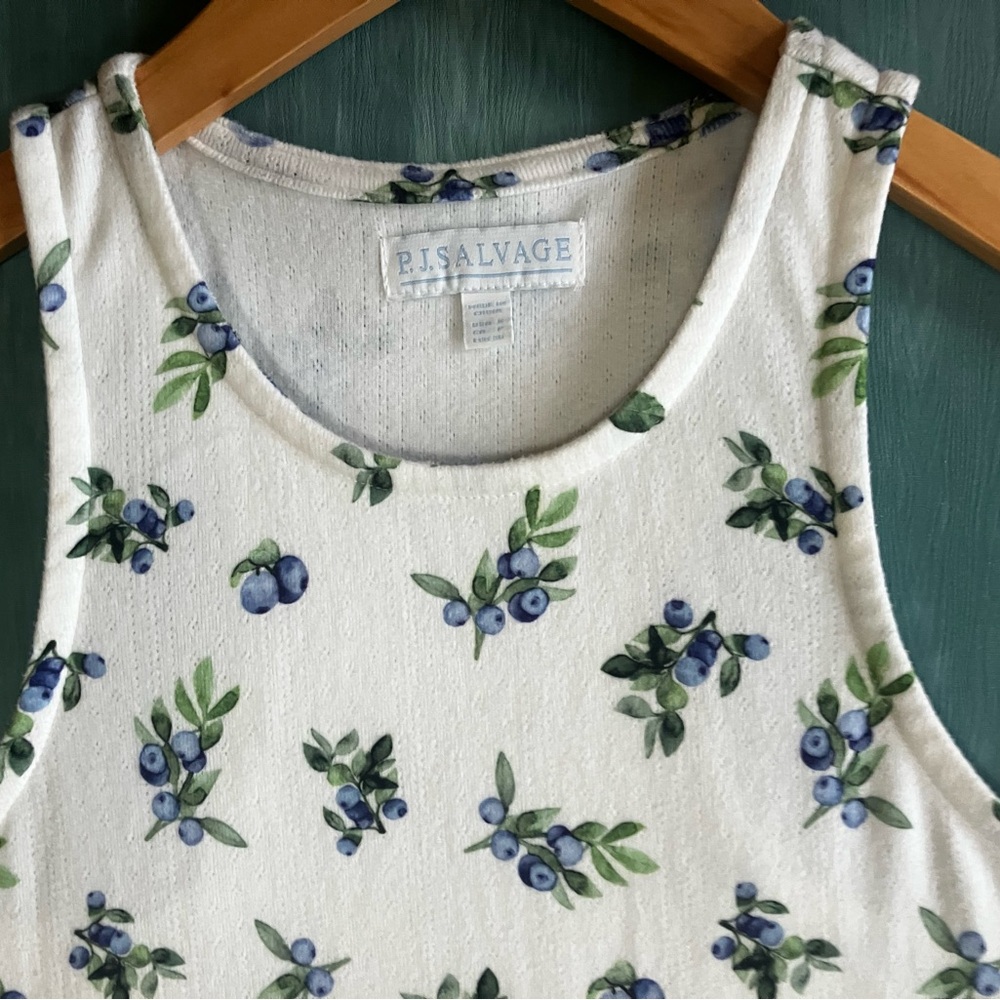 Blueberry Tank PJ Salvage